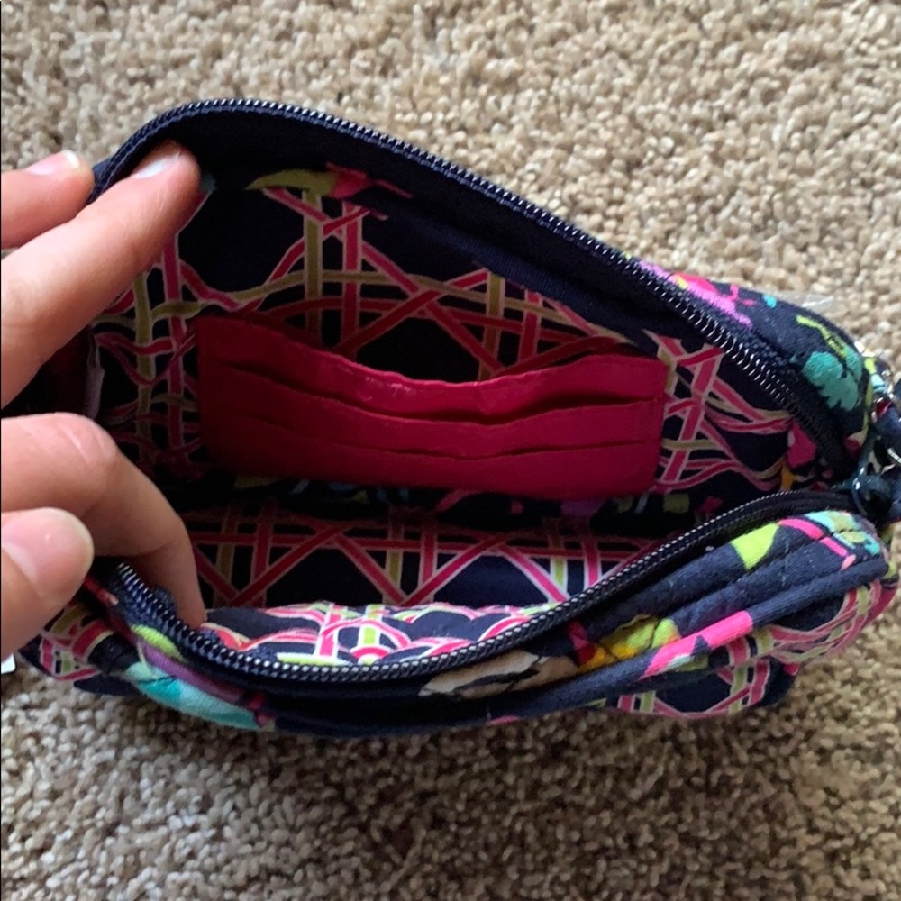 Vera Bradley mini chain bag - Picture 3 of 4